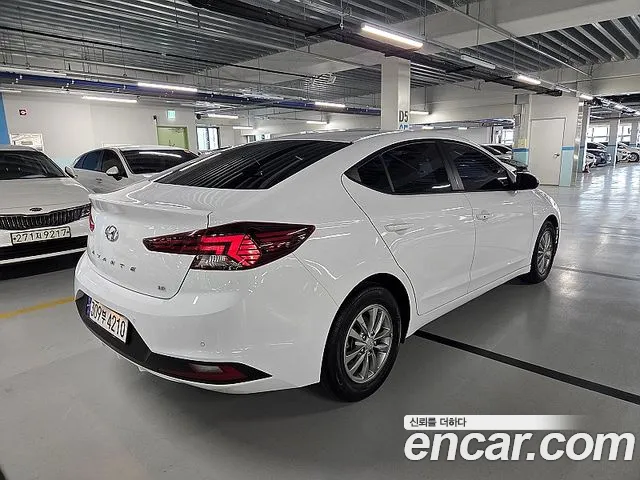 Hyundai Avante 2019 thumb 4