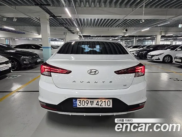 Hyundai Avante 2019 thumb 5