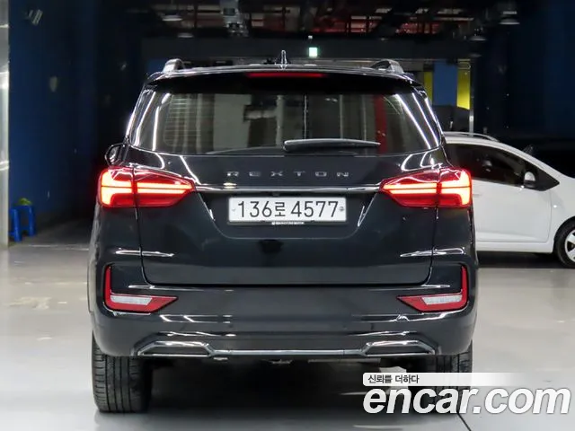KG_Mobility_Ssangyong Rexton 2021 thumb 3