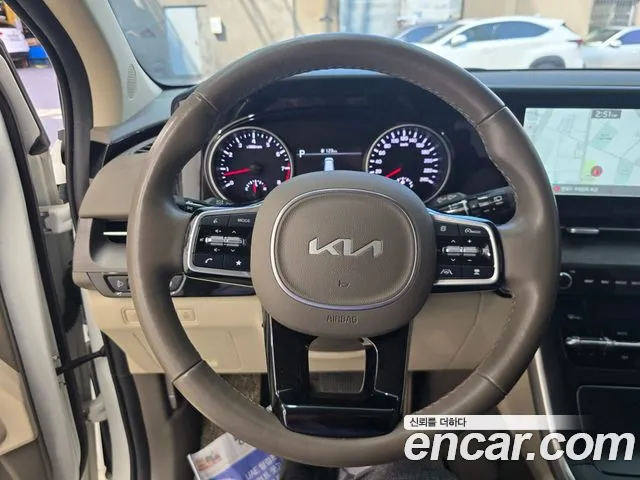 Kia Carnival 2022 thumb 8