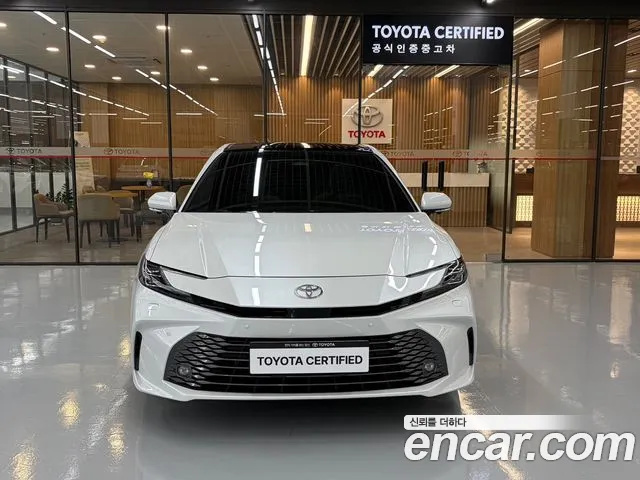 Toyota Camry 2026 thumb 3