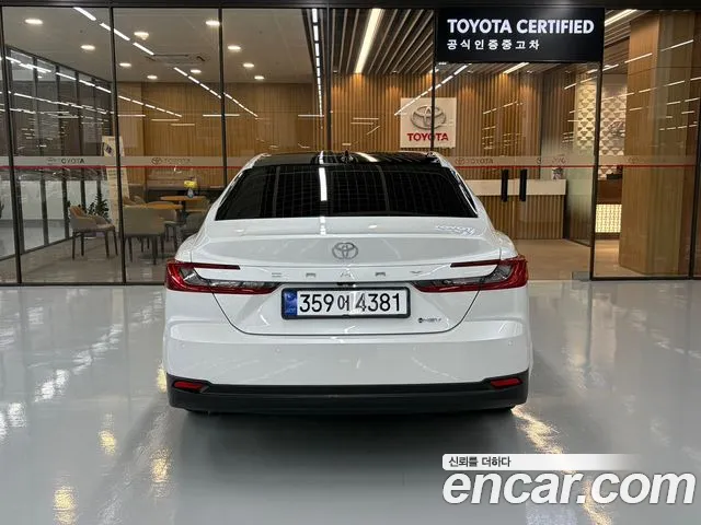 Toyota Camry 2026 thumb 4