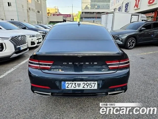 Genesis G80 2022 thumb 3