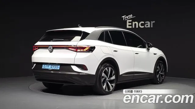 Volkswagen ID.4 2022 thumb 2
