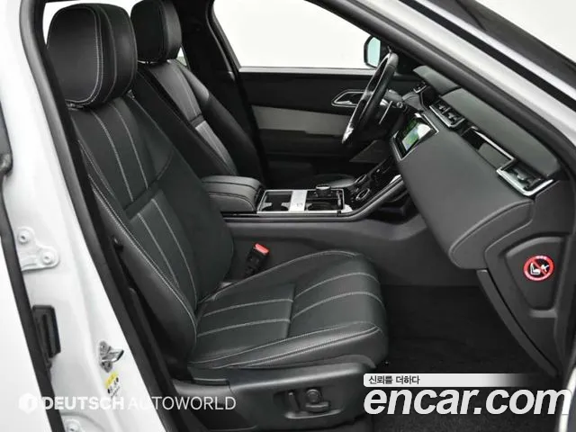 Land Rover Range Rover Velar 2020 thumb 10