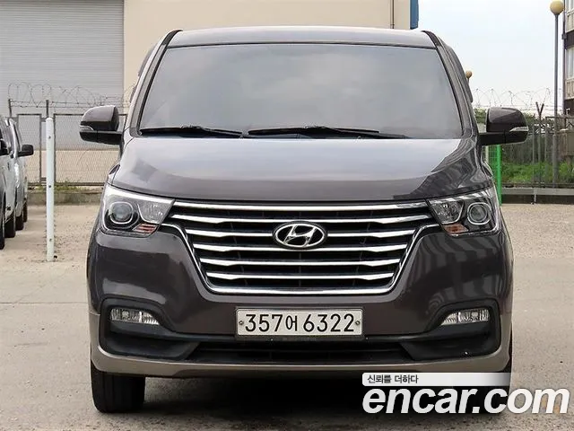 Hyundai Starex 2019 thumb 2