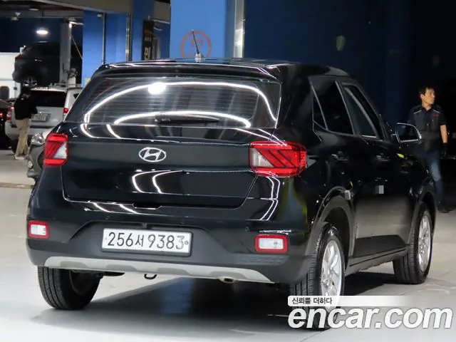 Hyundai Venue 2020 thumb 2