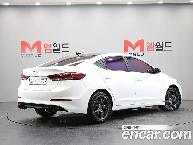Hyundai Avante 2017 thumb 3