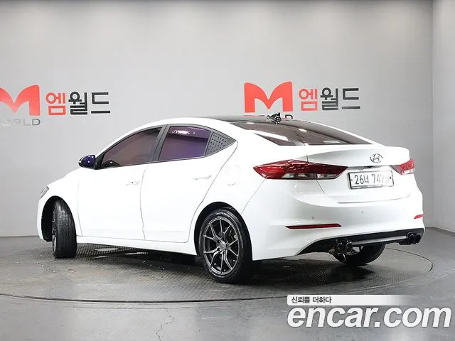 Hyundai Avante 2017 thumb 4