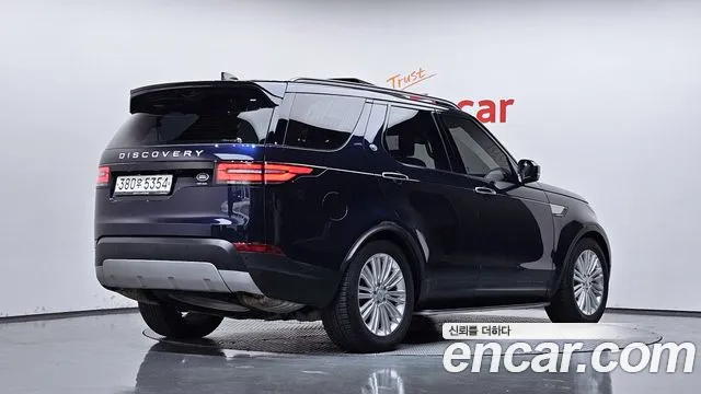 Land Rover Discovery 2019 thumb 2