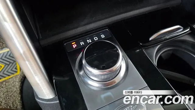 Land Rover Discovery 2019 thumb 9