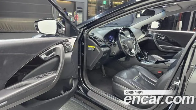 Hyundai Grandeur 2015 thumb 10