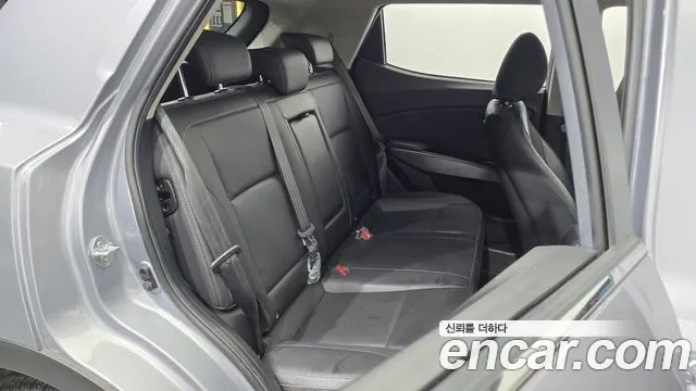 KG_Mobility_Ssangyong TIBOLI 2024 thumb 12