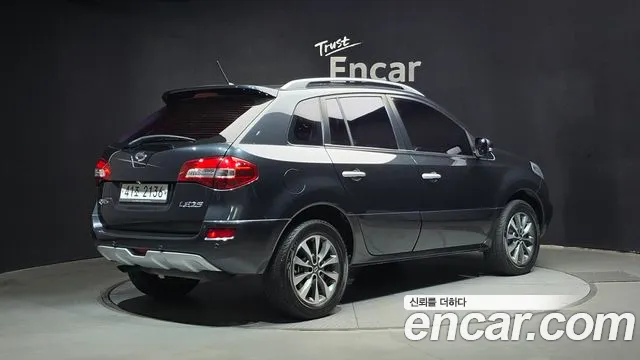 Renault-KoreaSamsung QM5 2013 thumb 2