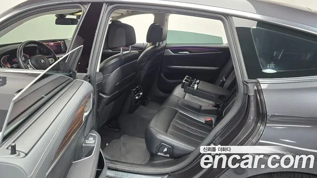 BMW Gran Turismo 2023 thumb 11