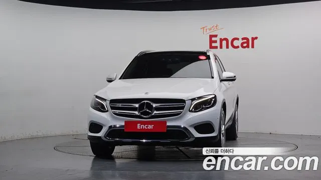 Mercedes-Benz GLC 2018 thumb 3