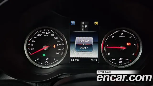 Mercedes-Benz GLC 2018 thumb 8