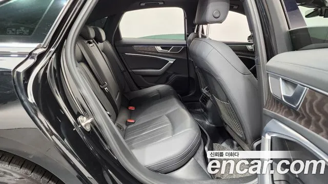 Audi A6 2021 thumb 11