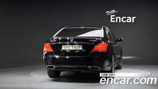 Hyundai Equus 2013 thumb 3