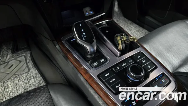 Hyundai Equus 2013 thumb 8