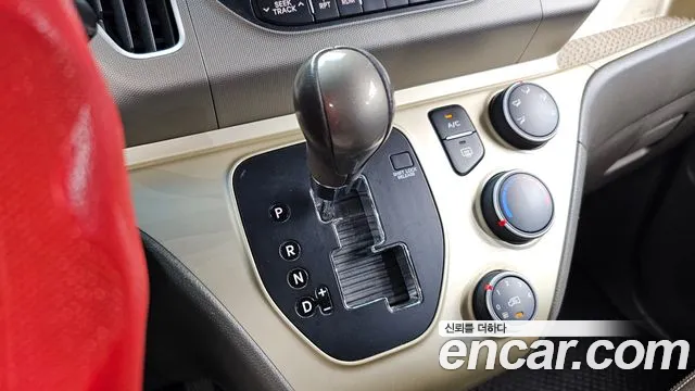 Kia Ray 2013 thumb 9
