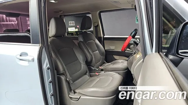 Kia Ray 2013 thumb 11