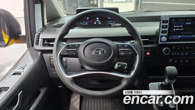 Hyundai Staria 2022 thumb 12