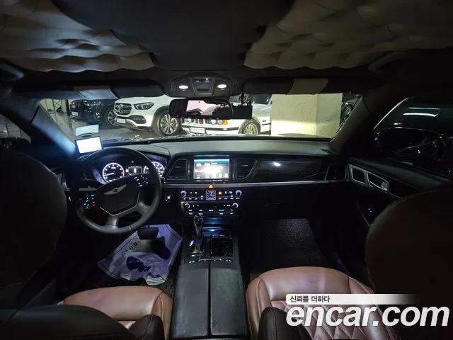 Hyundai Genesis 2016 thumb 6
