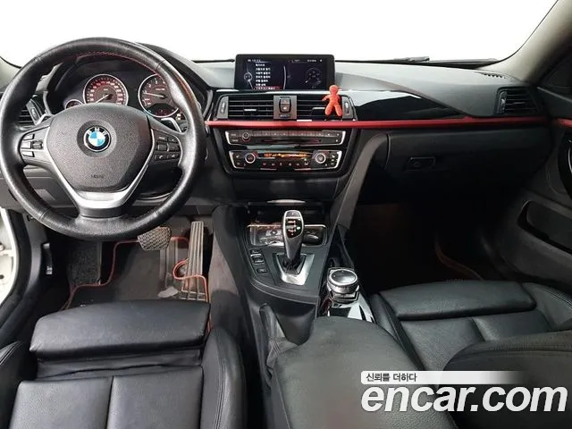 BMW 4-Series 2014 thumb 5