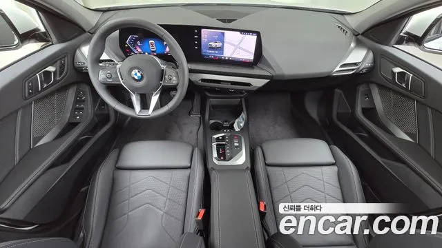 BMW 1-Series 2025 thumb 7