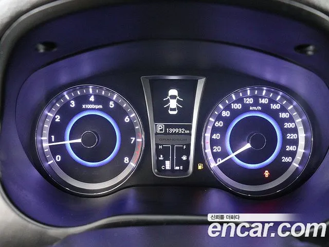 Hyundai Grandeur 2013 thumb 6