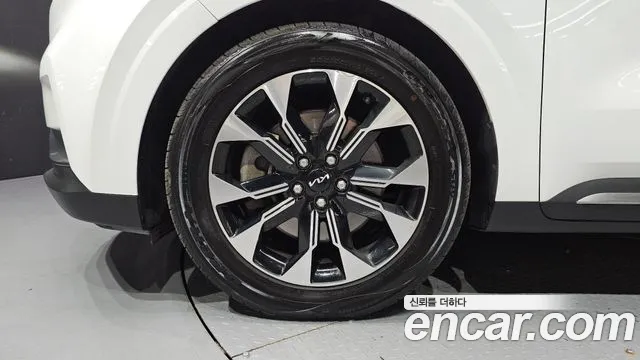 Kia Carnival 2022 thumb 5