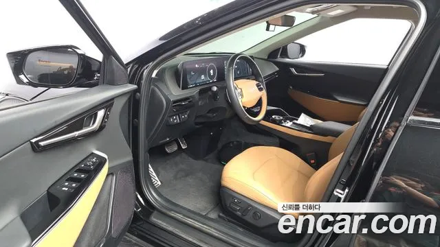 Kia EV6 2023 thumb 9
