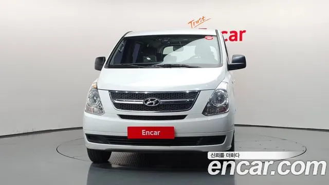 Hyundai Starex 2012 thumb 3