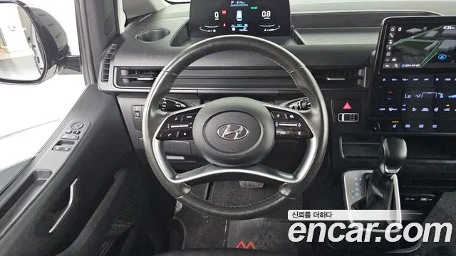 Hyundai Staria 2022 thumb 12