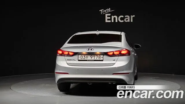 Hyundai Avante 2017 thumb 4