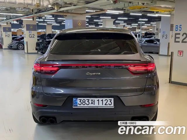Porsche Cayenne 2020 thumb 3
