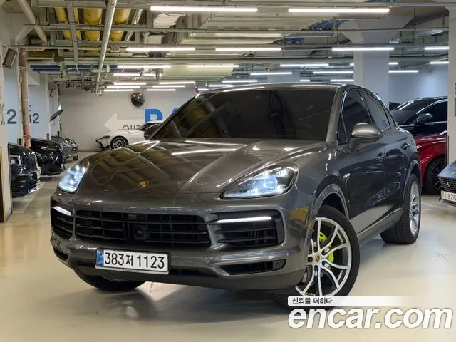 Porsche Cayenne 2020 thumb 12