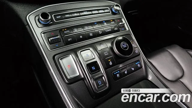 Hyundai Santa Fe 2022 thumb 9