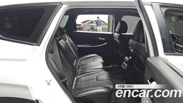 Hyundai Santa Fe 2022 thumb 11