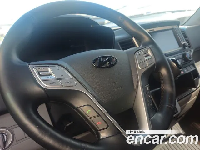 Hyundai Staria 2022 thumb 5