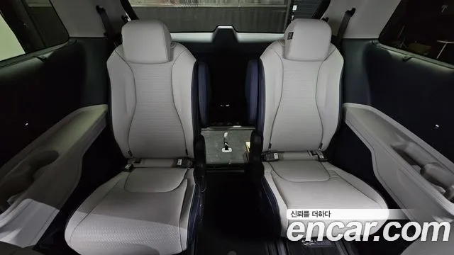 Kia Carnival 2025 thumb 12