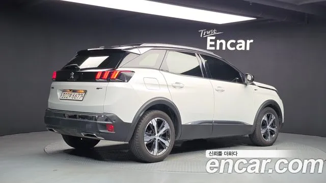 Peugeot 3008 2020 thumb 2