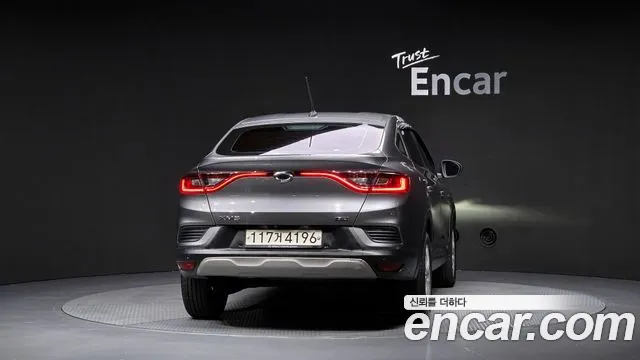 Renault-KoreaSamsung Arkana 2020 thumb 4