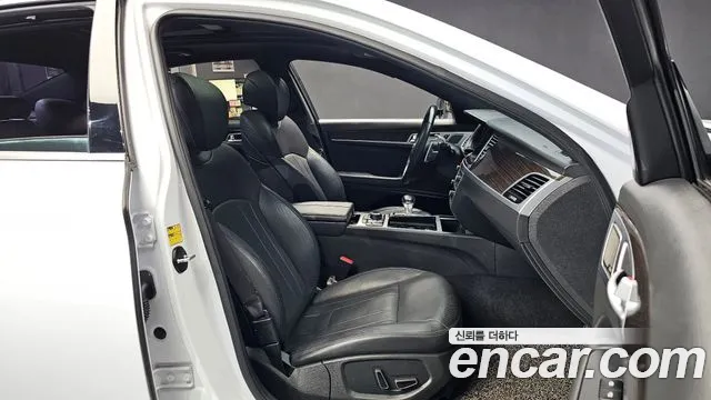 Genesis G80 2018 thumb 11