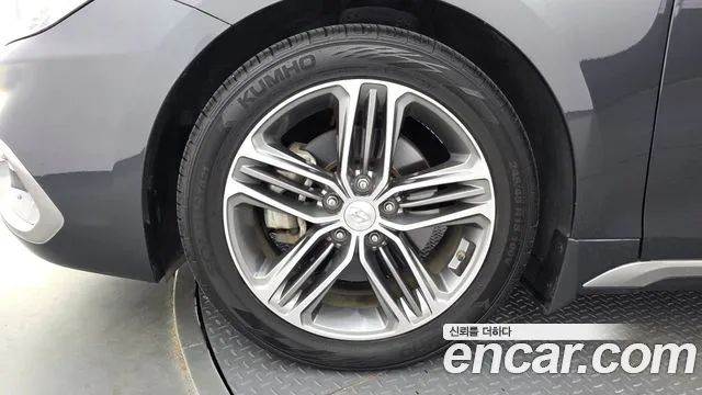 Hyundai Grandeur 2017 thumb 5