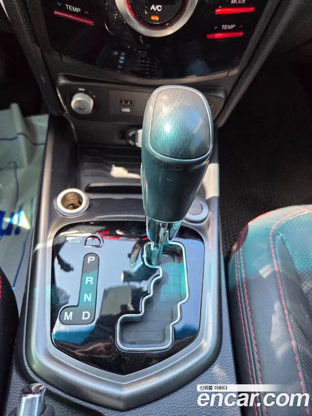 KG_Mobility_Ssangyong TIBOLI 2017 thumb 10