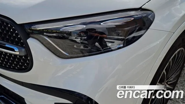 Mercedes-Benz GLC 2024 thumb 2