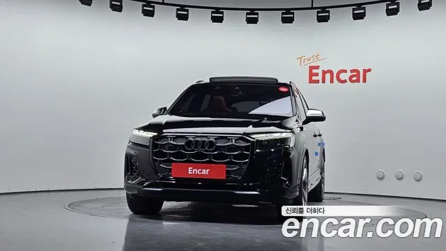 Audi SQ7 2025 thumb 3