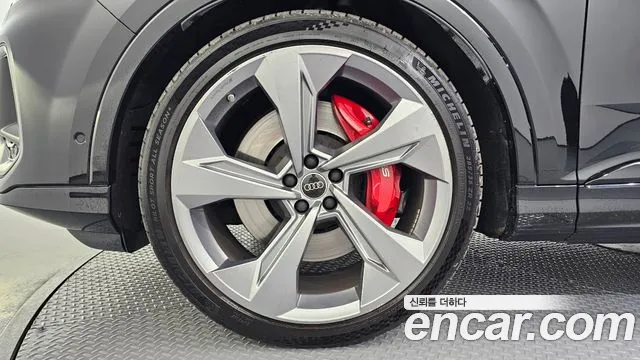 Audi SQ7 2025 thumb 5
